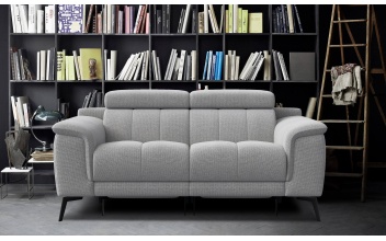 2-Sitzer Relaxsofa mit zwei Relaxfunktionen FIERO FARBE Silbergrau (Arano 09)