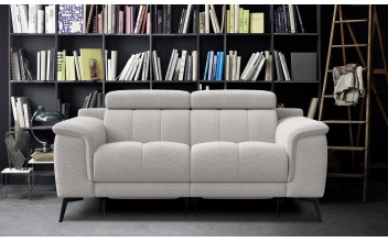 2-Sitzer Relaxsofa mit zwei Relaxfunktionen FIERO FARBE Hellgrau (Arano 15)