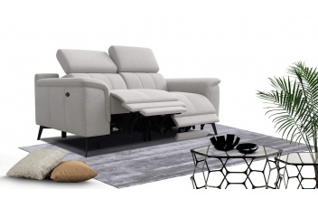 2-Sitzer Relaxsofa mit zwei Relaxfunktionen FIERO FARBE Hellgrau (Arano 15)